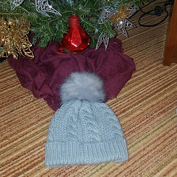 Accessories - Fashionable Knit and Faux Fur Beanie